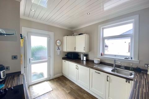 16 Braehead Avenue, Ayr, KA8 0JY