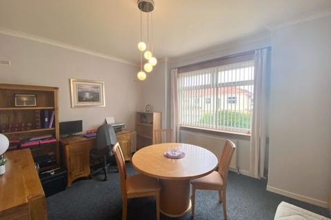 16 Braehead Avenue, Ayr, KA8 0JY
