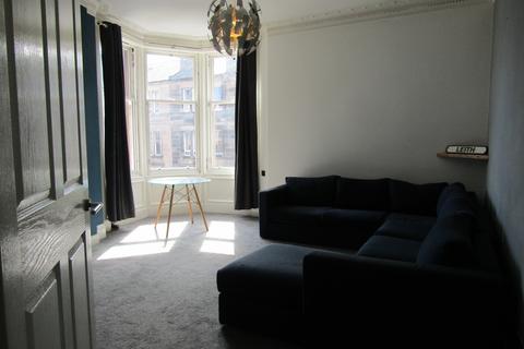 2 bedroom flat to rent, Great Junction Street, Edinburgh, EH6 5LJ