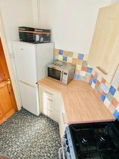 1 bedroom flat to rent, 1 bed flat, High Street, CV31 1LW