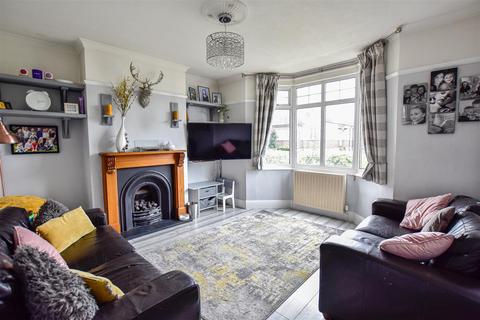 24 Earl Road, Northfleet, Gravesend, DA11 7AF