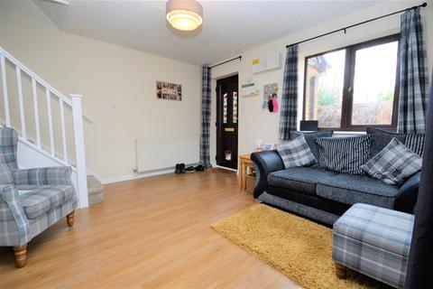 32 Ellison Close, Attleborough, NR17 1QT