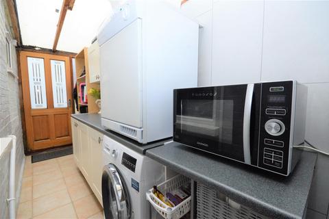 33 Capps Road, Norwich, NR3 4AZ