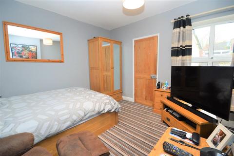 33 Capps Road, Norwich, NR3 4AZ