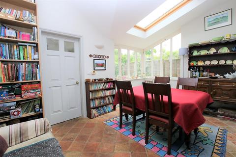 29 Ash Grove, Norwich, NR3 4BE