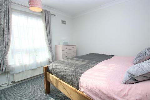 21 Bull Close, Norwich, NR3 1SX