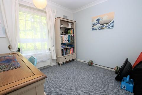 21 Bull Close, Norwich, NR3 1SX