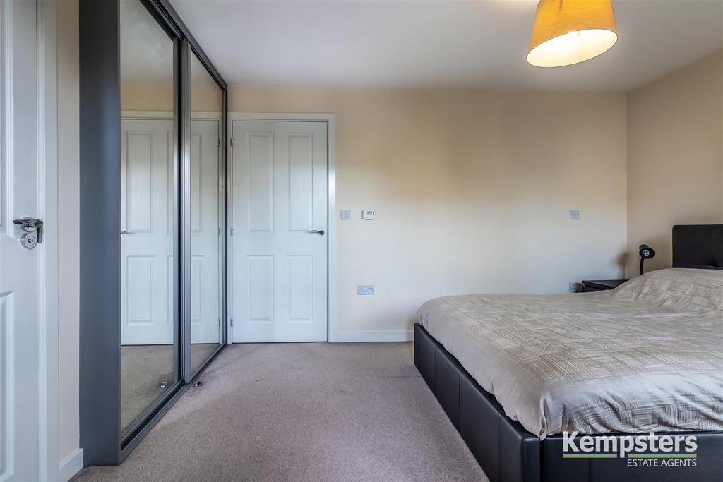 Bedroom 1 2nd.jpg