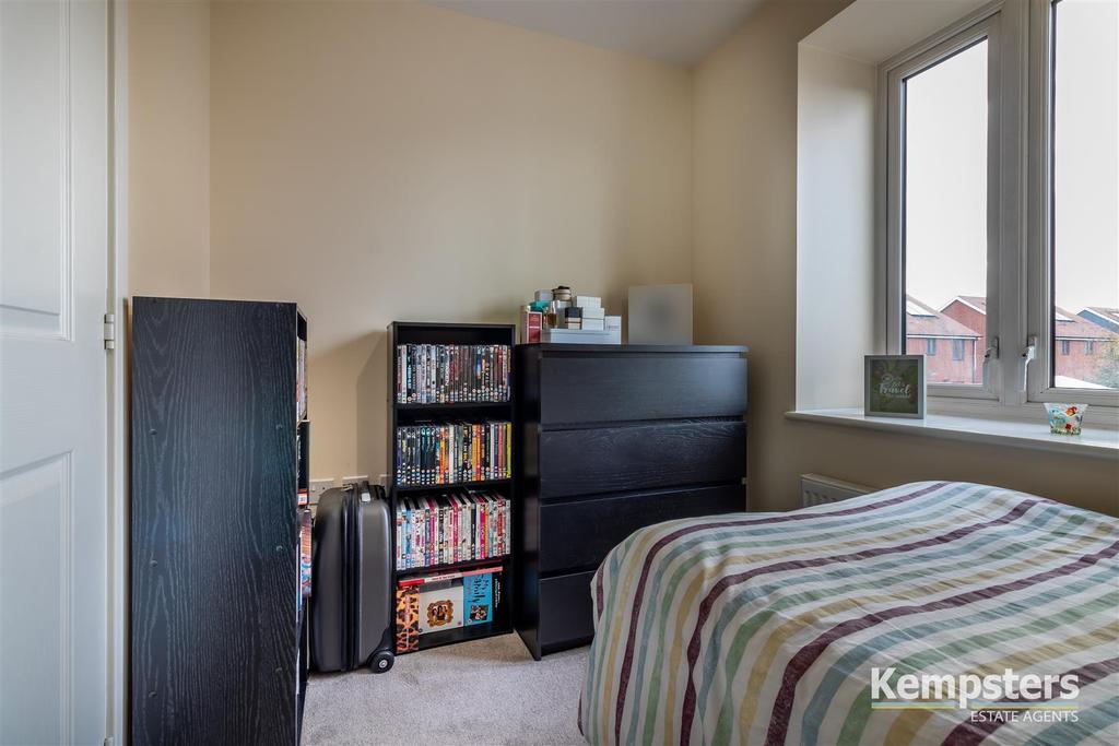 Bedroom 2 2nd.jpg
