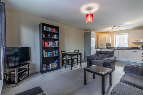 22, Capri House Anglia Way, South Ockendon, RM15 5FL