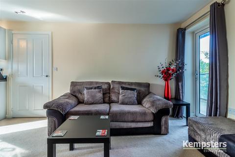 22, Capri House Anglia Way, South Ockendon, RM15 5FL