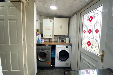 4 Eldon Road, Blackburn, BB1 8BE
