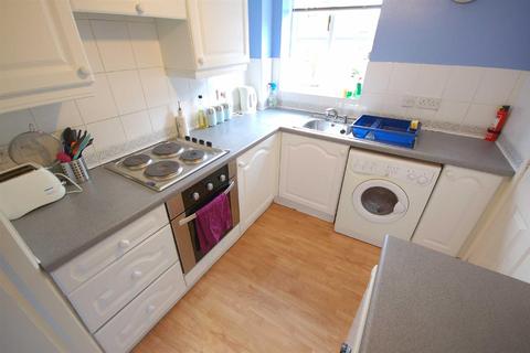 8 Brigadier Close, Manchester, M20 3BX