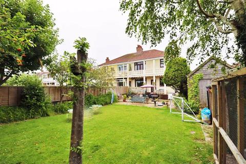 21 Berkeley Crescent, Uphill, Weston-super-mare, BS23 4XZ