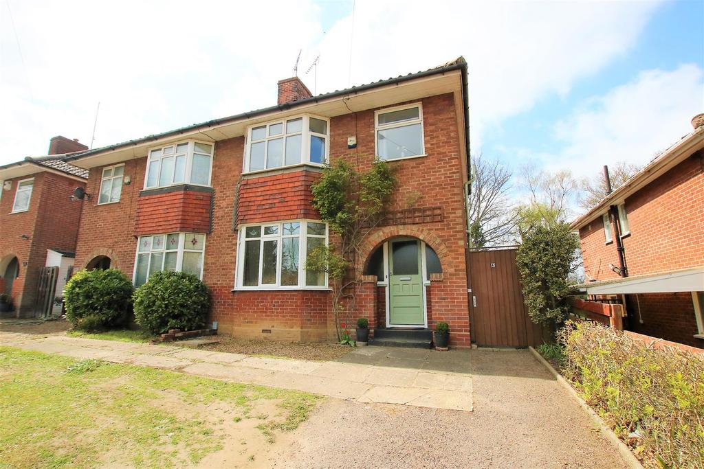 Guardian Road, Norwich 3 bed semidetached house £270,000