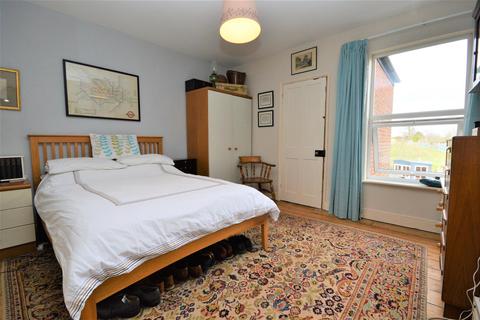 34 Eade Road, Norwich, NR3 3EJ