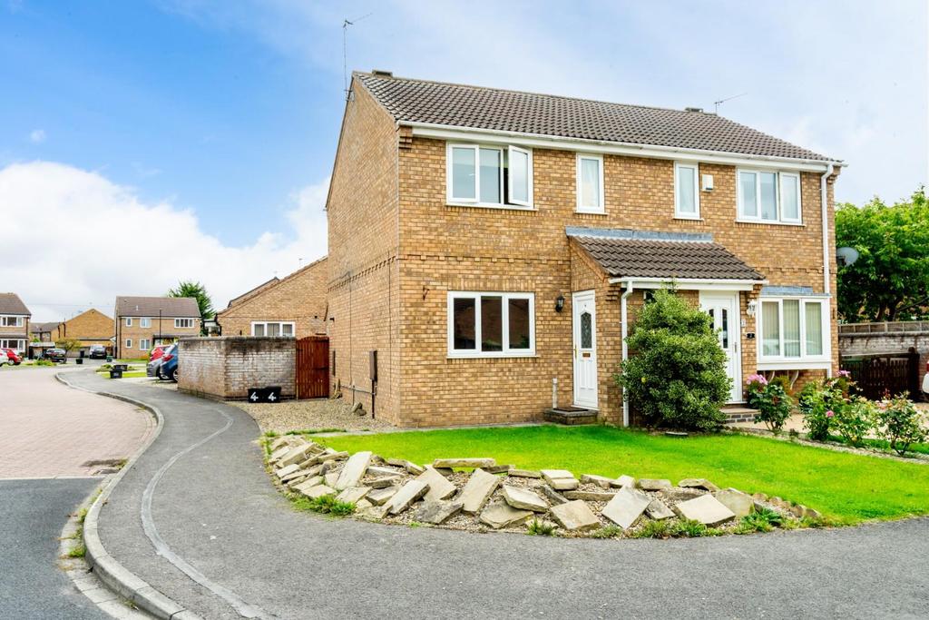Lindley Wood Grove, York 3 bed semidetached house £265,000