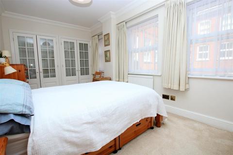 6, Amelia House Colegate, Norwich, NR3 1DD