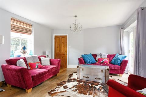 31 Beech Hill Road, Ascot, SL5 0BJ