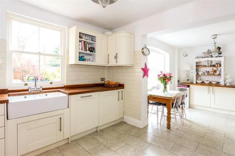 31 Beech Hill Road, Ascot, SL5 0BJ