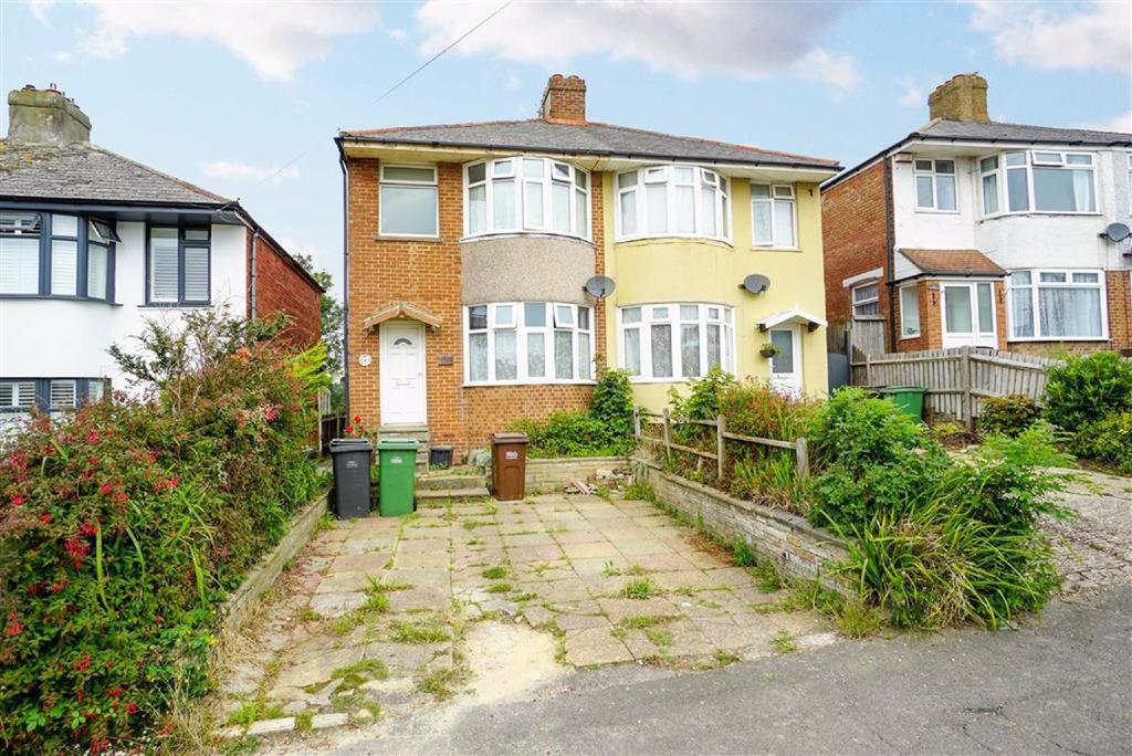 Parker Road, Hastings, East Sussex 3 bed semidetached house for sale £315,000