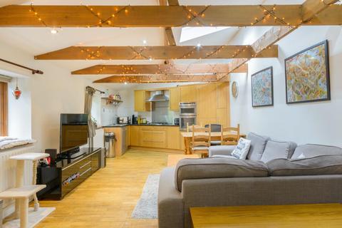Coach House, 2 Bellevue Road, Totterdown, Bristol, BS4 2BG