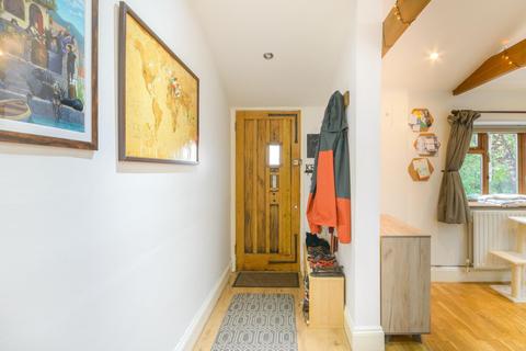 Coach House, 2 Bellevue Road, Totterdown, Bristol, BS4 2BG