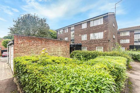 119 Ladygrove, Croydon, CR0 9LT