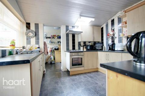 24 Bampfylde Road, Torquay, TQ2 5AR