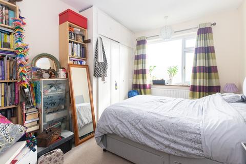 3 Brian Place, Leeds, LS15 7PW