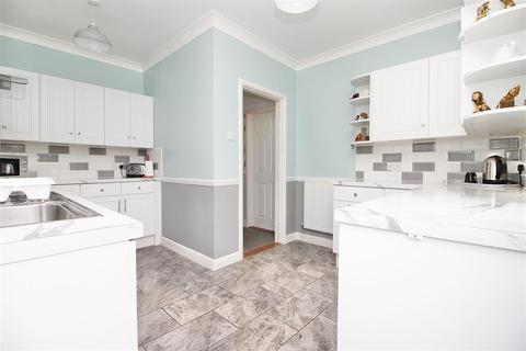 34 Dereham Avenue, Ipswich, IP3 0QB