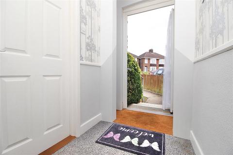 34 Dereham Avenue, Ipswich, IP3 0QB