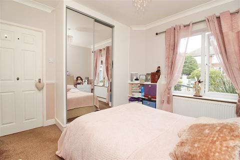 34 Dereham Avenue, Ipswich, IP3 0QB