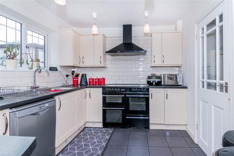 10 Brantley Avenue, Finchfield, Wolverhampton, WV3 9AP