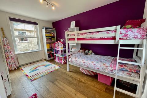 8 Queens Road, Swanage, BH19 2EQ