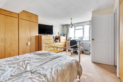 51 Pickhurst Rise, West Wickham, BR4 0AD