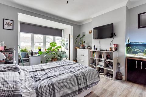 51 Pickhurst Rise, West Wickham, BR4 0AD