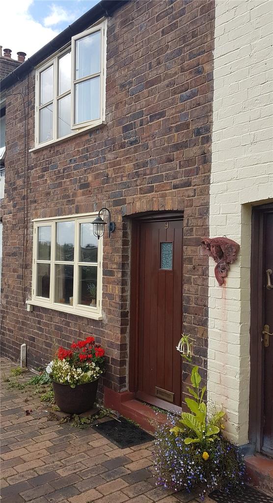 St. Leonards Steps, Bridgnorth, WV16 2 bed terraced house £210,000