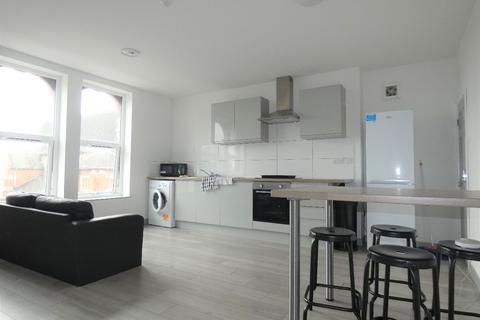 3 bedroom house share to rent - Flat 4,  Jasper Street, Hanley,  Stoke-on-Trent, Staffordshire, ST1 3DA