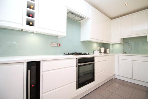 21 Baynton Road, Woking, GU22 8JT