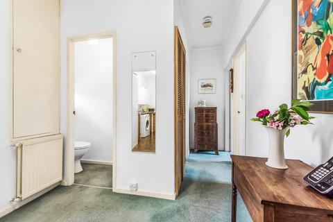 Flat 11, Newbury House Hallfield Estate, London, W2 6HH
