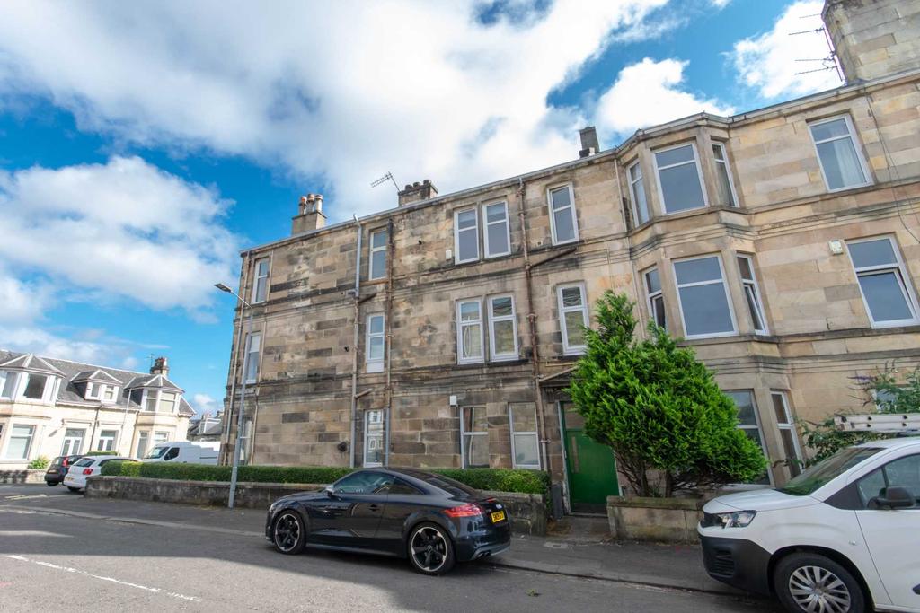 Kelburne Drive, Paisley, PA1 3PF 1 bed flat £99,995