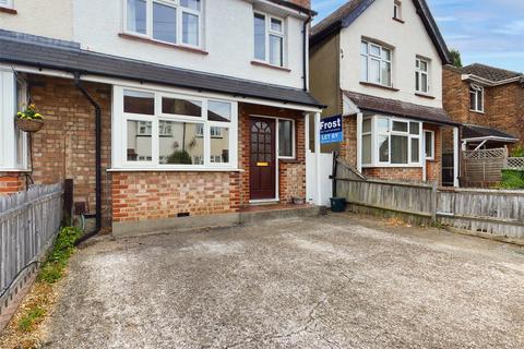 3 bedroom semi-detached house to rent, Warwick Road, Ashford, Middlesex, TW15