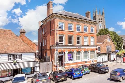 2 bedroom flat for sale, High Street, Tenterden, Kent