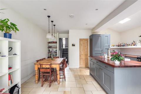 9 Fletching Road, London, E5 9QP