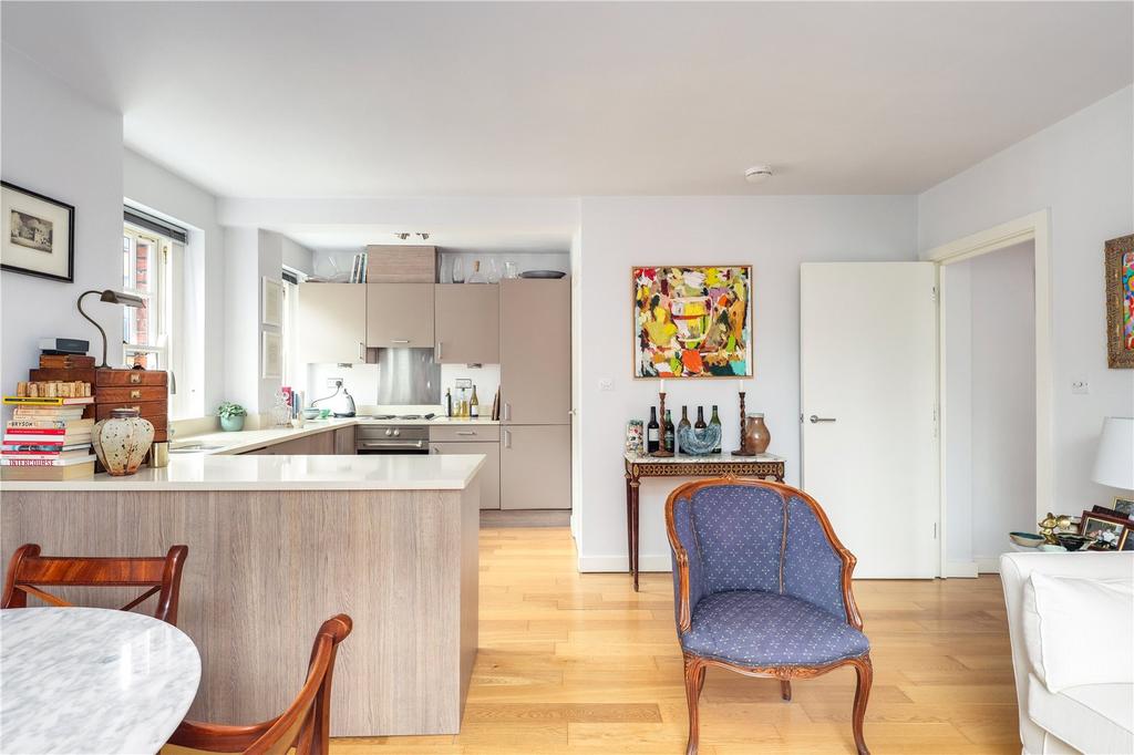 Living Room/Kitchen