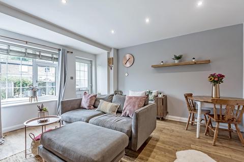 Flat 1, Brookside The Wharf, Midhurst, GU29 9PX