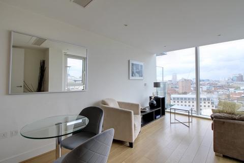 1 bedroom apartment to rent, Empire Square, London SE1