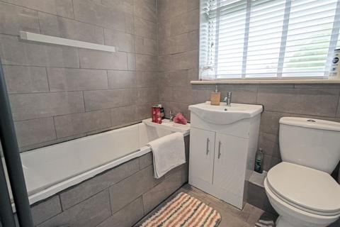 48 Hall Lane, Simonswood, Liverpool, L33 4YS