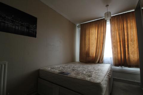 65 Hartslock Drive, London, SE2 9UU